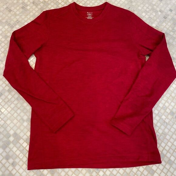 Member’s Mark crew neck red long sleeve athletic shirt - Picture 1 of 5